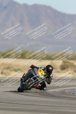 media/Oct-04-2025-CVMA (Sat) [[408bcdd6e4]]/Race 14-500-400-350 Supersport/